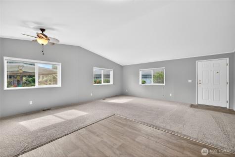 23825 15th Avenue SE Bothell WA 98021