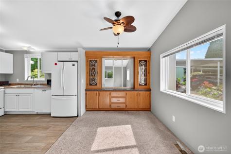 23825 15th Avenue SE Bothell WA 98021