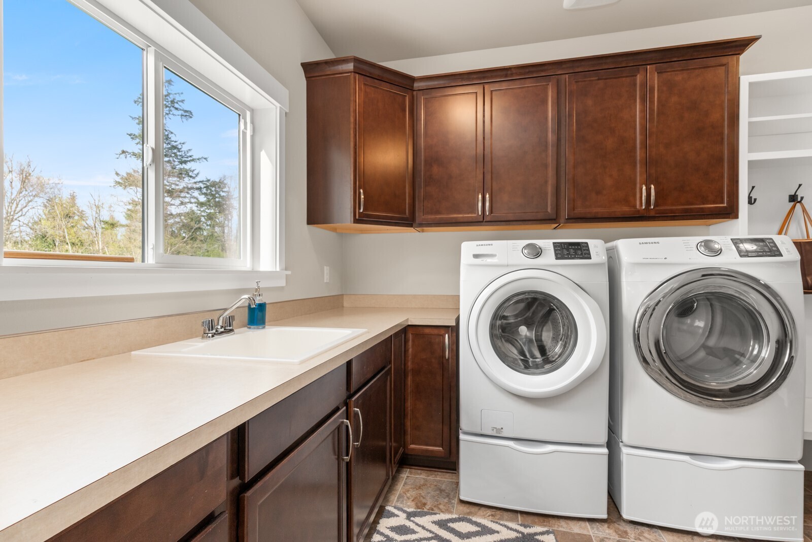 10916 Bay Meadows Lane Burlington WA 98233