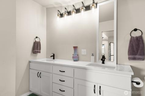 10916 Bay Meadows Lane Burlington WA 98233