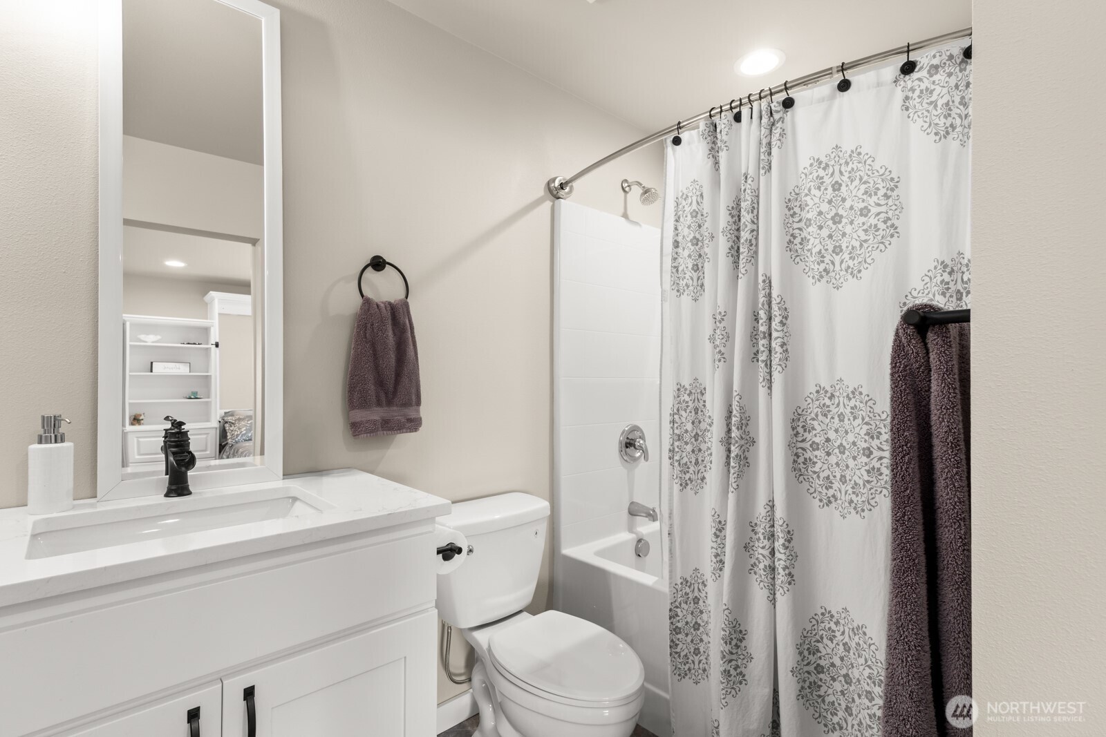 10916 Bay Meadows Lane Burlington WA 98233