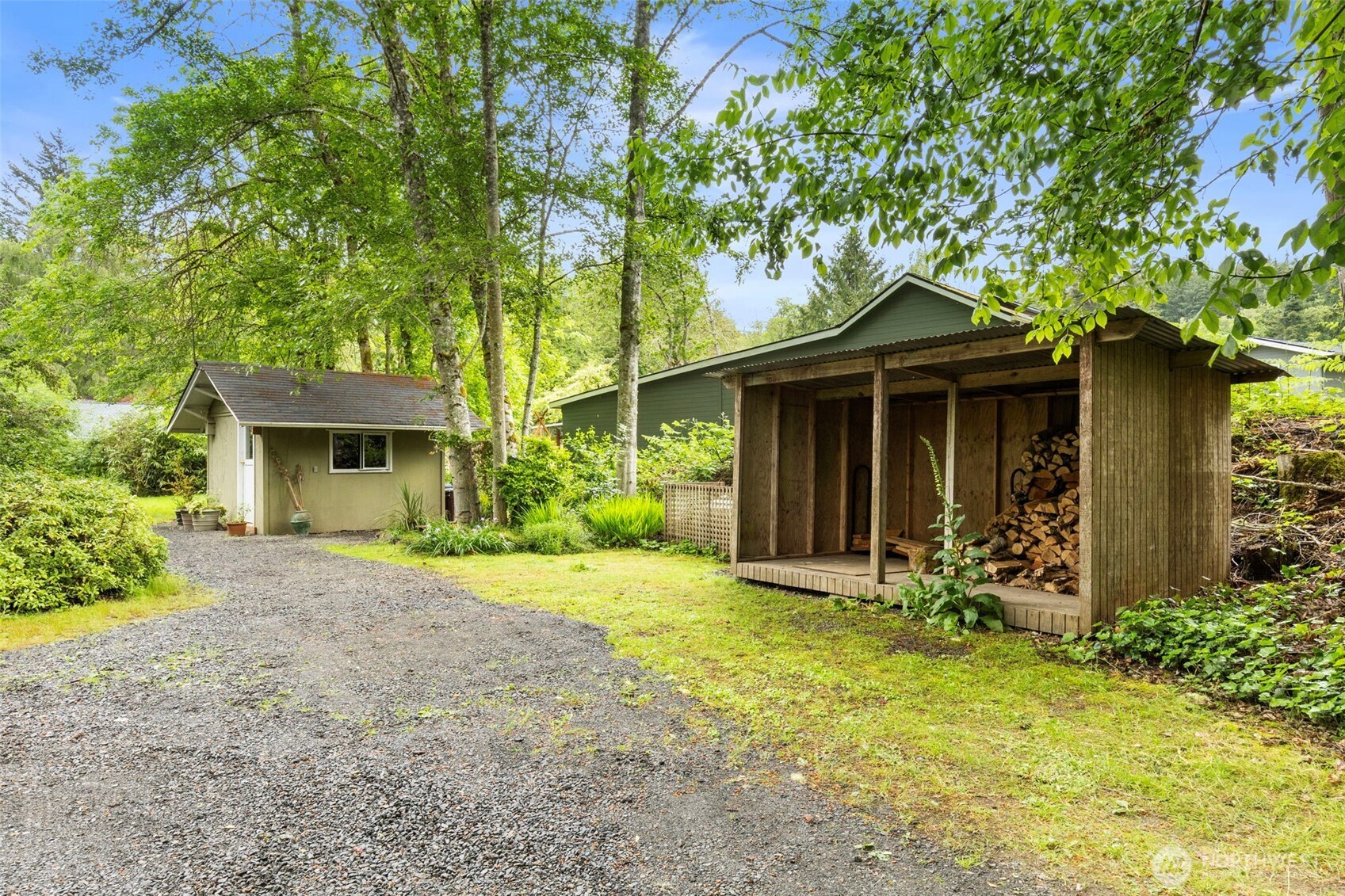 10218 NE Pine Way Bainbridge Island WA 98110