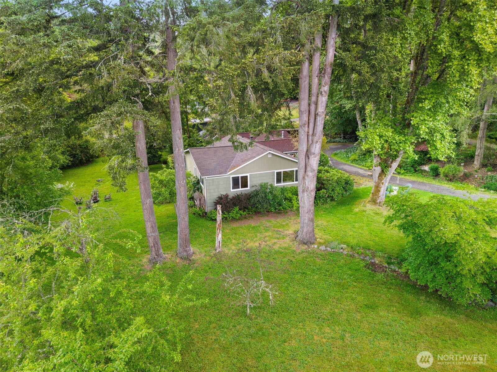 10218 NE Pine Way Bainbridge Island WA 98110