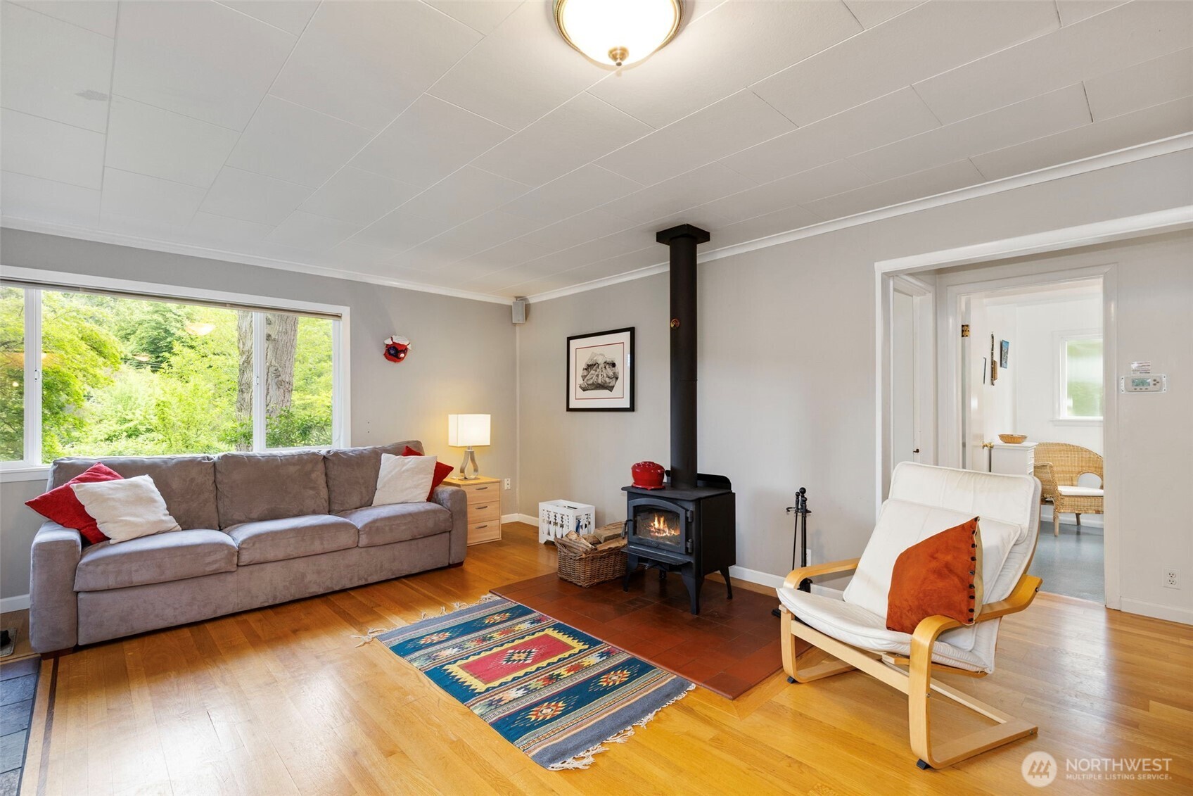 10218 NE Pine Way Bainbridge Island WA 98110