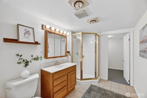 4515 SW Genesee Street Seattle WA 98116