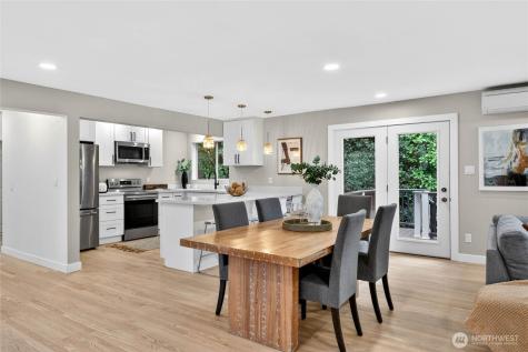 4515 SW Genesee Street Seattle WA 98116