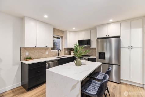 7134 34th Avenue SW Seattle WA 98126