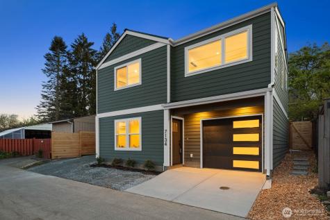 7134 34th Avenue SW Seattle WA 98126