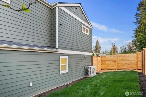 7134 34th Avenue SW Seattle WA 98126