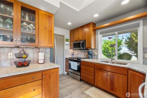 8432 Ayer Street SE Olympia WA 98501