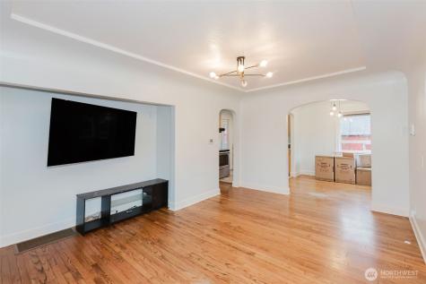 1908 Snyder Avenue Bremerton WA 98312