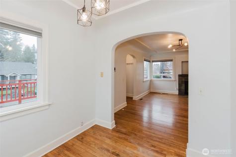 1908 Snyder Avenue Bremerton WA 98312
