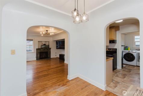 1908 Snyder Avenue Bremerton WA 98312