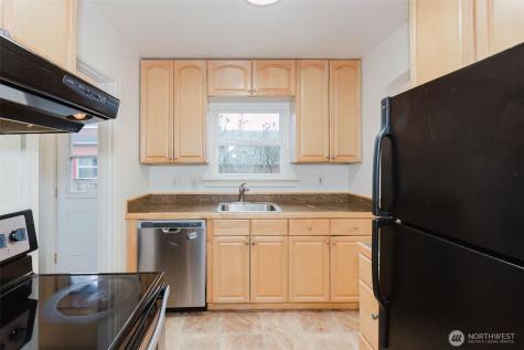1908 Snyder Avenue Bremerton WA 98312