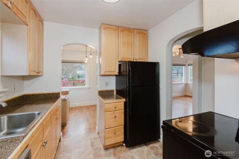 1908 Snyder Avenue Bremerton WA 98312