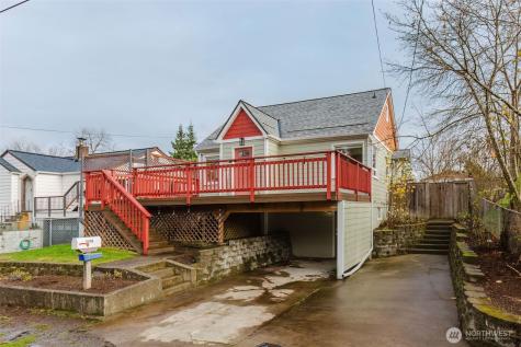 1908 Snyder Avenue Bremerton WA 98312