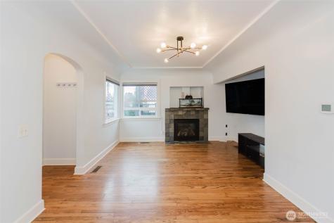 1908 Snyder Avenue Bremerton WA 98312