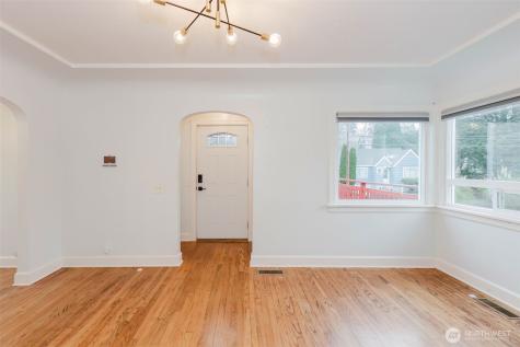1908 Snyder Avenue Bremerton WA 98312