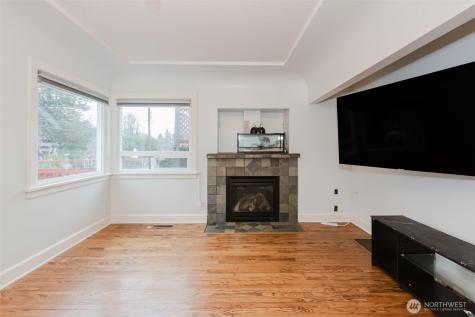 1908 Snyder Avenue Bremerton WA 98312