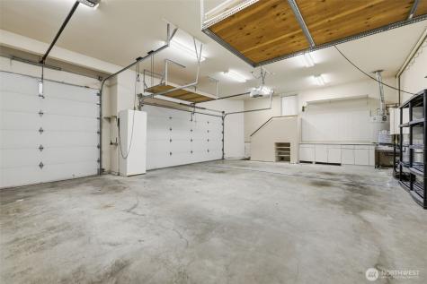 3340 Shorecliff Drive NE Tacoma WA 98422