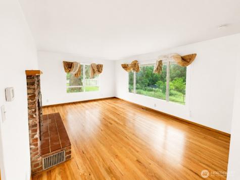 3649 Old Pacific Highway S Kelso WA 98626
