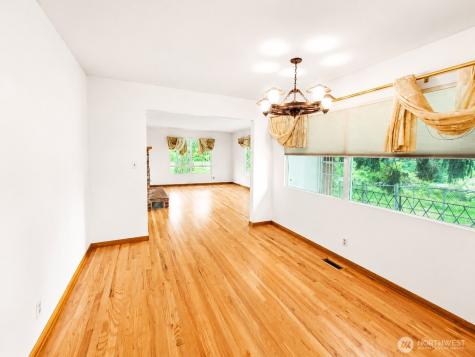 3649 Old Pacific Highway S Kelso WA 98626