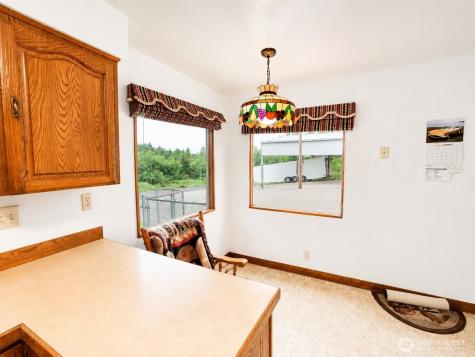 3649 Old Pacific Highway S Kelso WA 98626
