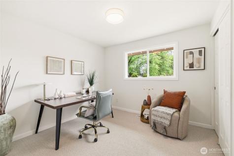 422 159th Place SE Bellevue WA 98008