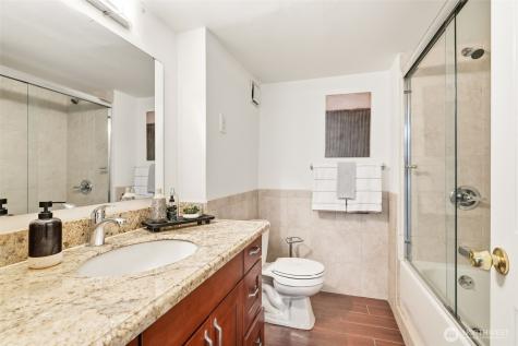 422 159th Place SE Bellevue WA 98008