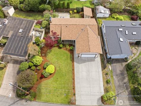 422 159th Place SE Bellevue WA 98008