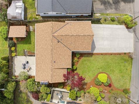 422 159th Place SE Bellevue WA 98008