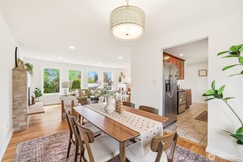 422 159th Place SE Bellevue WA 98008