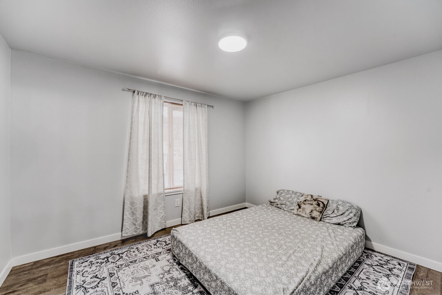 217 Tacoma Boulevard S Pacific WA 98047