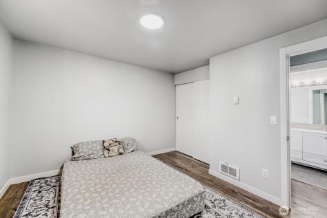 217 Tacoma Boulevard S Pacific WA 98047