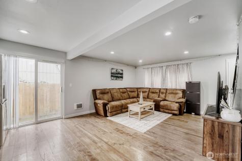 217 Tacoma Boulevard S Pacific WA 98047