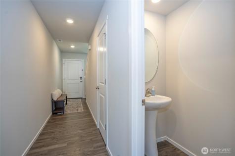 18703 108th Avenue E Puyallup WA 98374