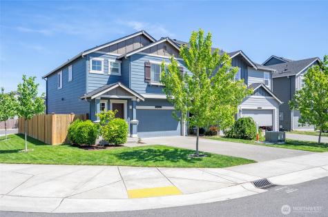 18703 108th Avenue E Puyallup WA 98374