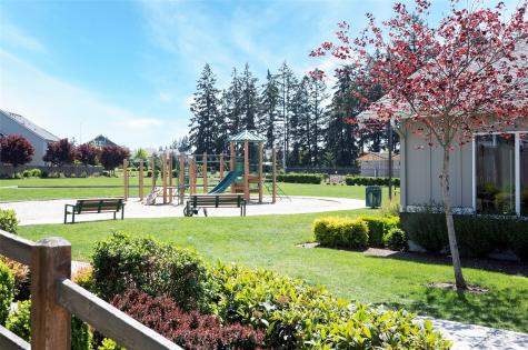 18703 108th Avenue E Puyallup WA 98374