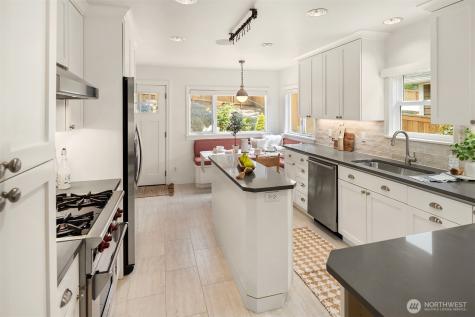 4426 3rd Avenue NW Seattle WA 98107