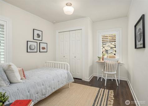 4426 3rd Avenue NW Seattle WA 98107