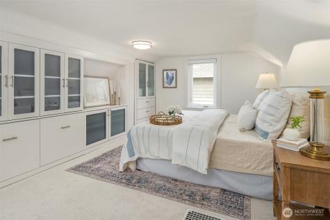 4426 3rd Avenue NW Seattle WA 98107