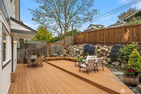 4426 3rd Avenue NW Seattle WA 98107