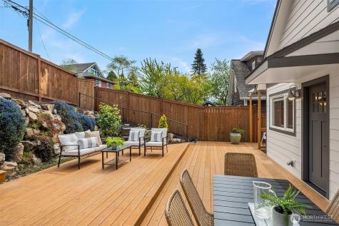 4426 3rd Avenue NW Seattle WA 98107