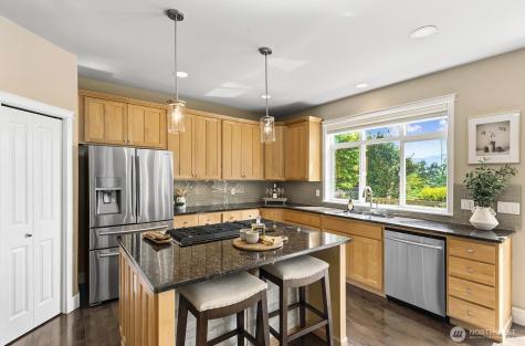7602 Huckleberry Way SE Snoqualmie WA 98065