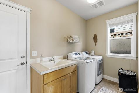 7602 Huckleberry Way SE Snoqualmie WA 98065