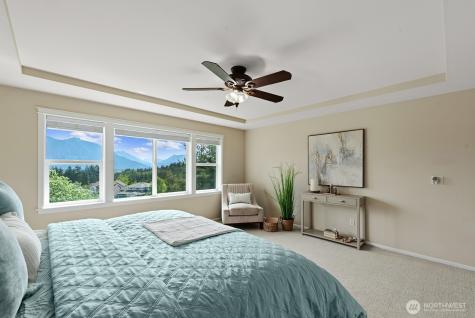 7602 Huckleberry Way SE Snoqualmie WA 98065