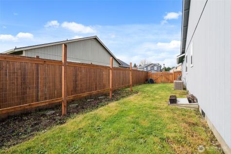 9012 Lealan Court SE Yelm WA 98597