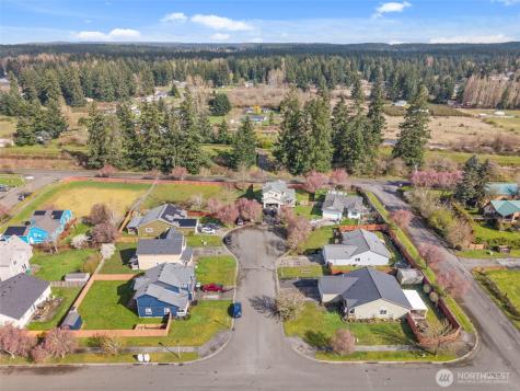 9012 Lealan Court SE Yelm WA 98597