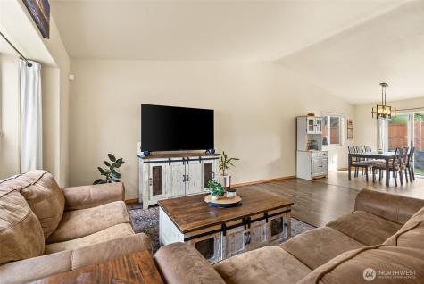 9012 Lealan Court SE Yelm WA 98597