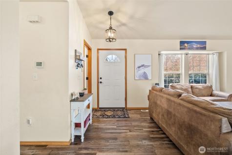 9012 Lealan Court SE Yelm WA 98597